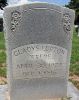 Headstone of Gladys Lillian LUPTON (1924-1946).